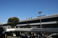 250px-JRE_Omiya_Station_west_exit-2.jpg